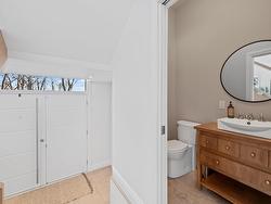 Powder room - 