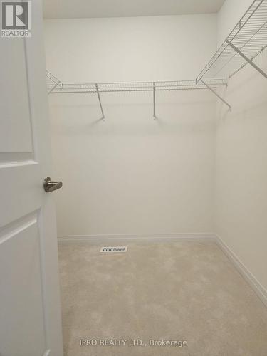 262 Velvet Way S, Thorold, ON - Indoor With Storage