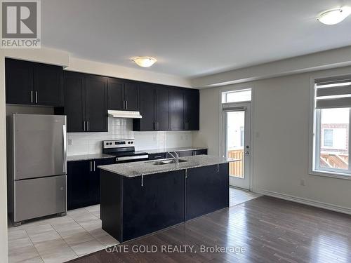 89 Emerald Coast Trail, Brampton, ON - Indoor Photo Showing Kitchen With Stainless Steel Kitchen