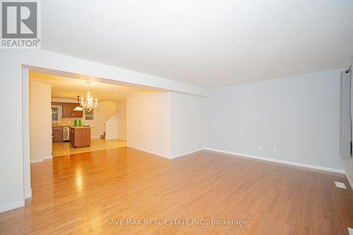 15 Eliza Avenue N, Kitchener, ON - Indoor Photo Showing Other Room