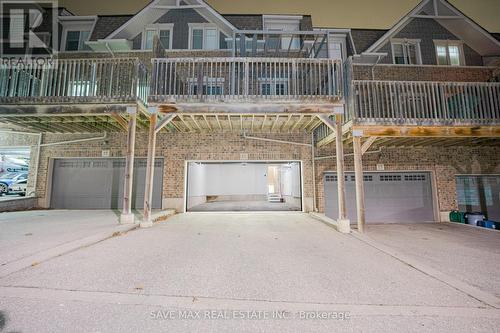 15 Eliza Avenue N, Kitchener, ON - Outdoor With Balcony