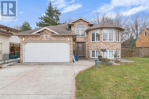 569 Cabana Road, Windsor, ON - Outdoor