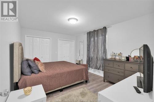 569 Cabana Road, Windsor, ON - Indoor Photo Showing Bedroom