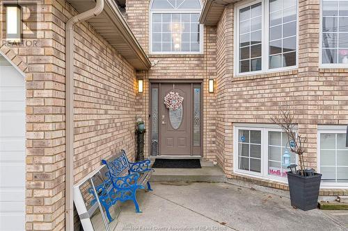 569 Cabana Road, Windsor, ON - Outdoor