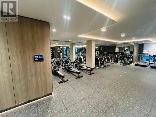 425 - 2343 Khalsa Gate, Oakville, ON - Indoor Photo Showing Gym Room