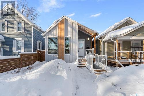 721 I Avenue S, Saskatoon, SK - Outdoor With Facade