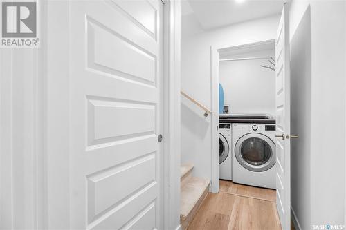 721 I Avenue S, Saskatoon, SK - Indoor Photo Showing Laundry Room