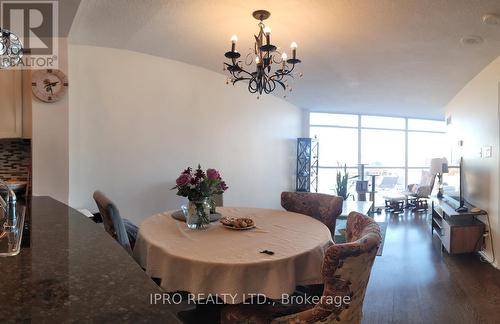 603 - 9 George Street N, Brampton, ON - Indoor Photo Showing Dining Room