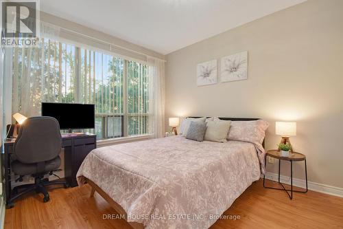 114 - 50 Disera Drive, Vaughan, ON - Indoor Photo Showing Bedroom