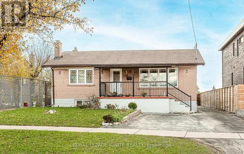 7208 Hermitage Road, Mississauga, ON - Outdoor