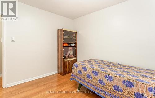 7208 Hermitage Road, Mississauga, ON - Indoor Photo Showing Bedroom