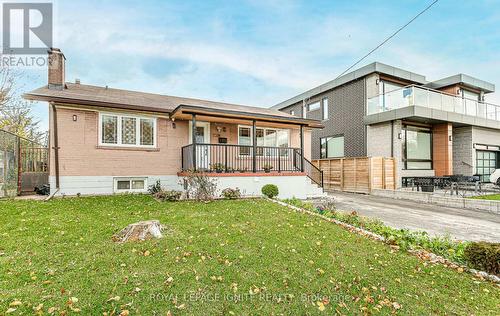 7208 Hermitage Road, Mississauga, ON - Outdoor With Deck Patio Veranda