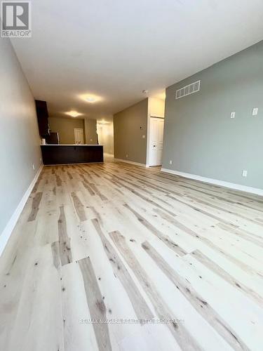 39 Ellis Avenue, St. Catharines (456 - Oakdale), ON - Indoor Photo Showing Other Room