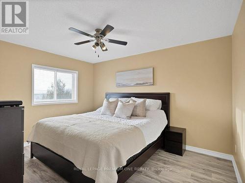 62 Twin Willow Crescent, Brampton, ON - Indoor Photo Showing Bedroom