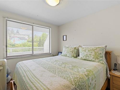 412-30 Cavan St, Nanaimo, BC - Indoor Photo Showing Bedroom