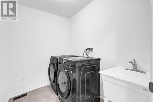 6 Tooker Drive N, Brant, ON - Indoor Photo Showing Laundry Room