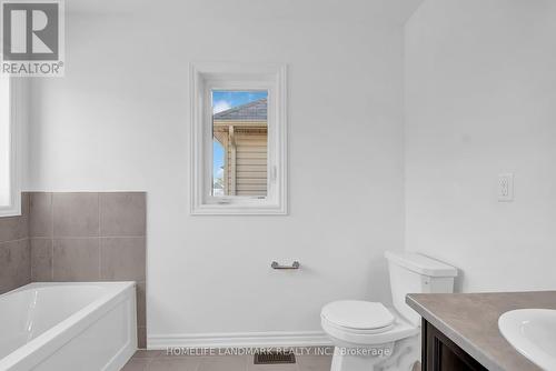 6 Tooker Drive N, Brant, ON - Indoor Photo Showing Bathroom