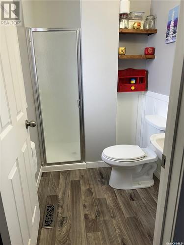 3106 Grey Owl Crescent, Prince Albert, SK - Indoor Photo Showing Bathroom