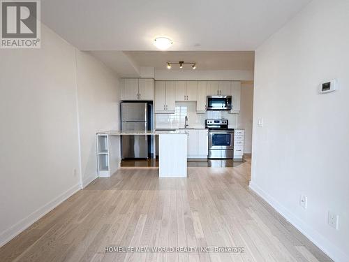 618 Sw - 9191 Yonge Street, Richmond Hill, ON - Indoor Photo Showing Kitchen