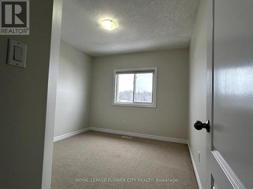 956 Bianca Court, Kitchener, ON - Indoor Photo Showing Other Room