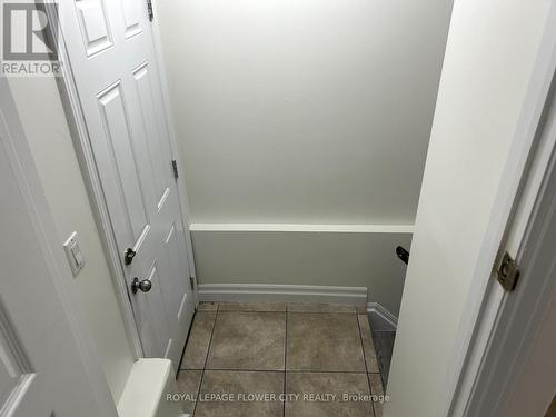 956 Bianca Court, Kitchener, ON - Indoor Photo Showing Other Room