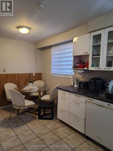 Main - 156 Voltarie Crescent, Mississauga, ON - Indoor Photo Showing Kitchen