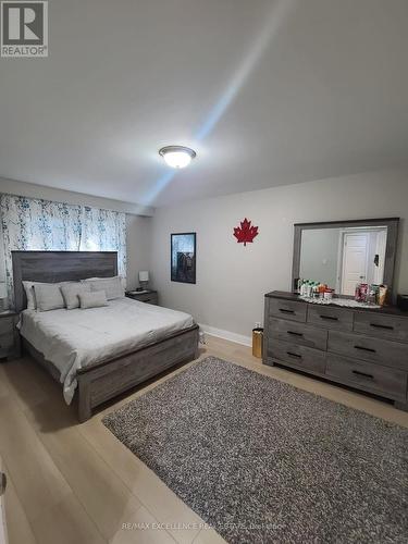 Main - 156 Voltarie Crescent, Mississauga, ON - Indoor Photo Showing Bedroom