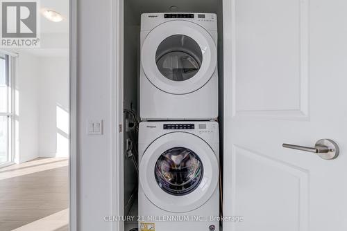 3408 - 8 Nahani Way, Mississauga, ON - Indoor Photo Showing Laundry Room