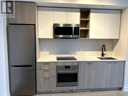 1502 - 36 Zorra Street, Toronto, ON - Indoor Photo Showing Kitchen