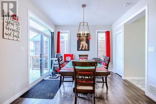 111 Renaissance Drive, St. Thomas, ON - Indoor Photo Showing Dining Room