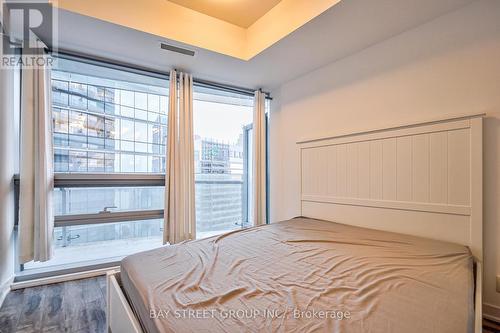 3410 - 14 York Street, Toronto, ON - Indoor Photo Showing Bedroom