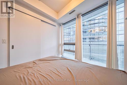 3410 - 14 York Street, Toronto, ON - Indoor Photo Showing Bedroom