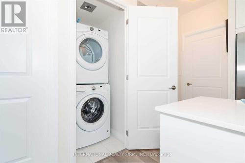 1109 - 5025 Four Springs Avenue, Mississauga, ON - Indoor Photo Showing Laundry Room