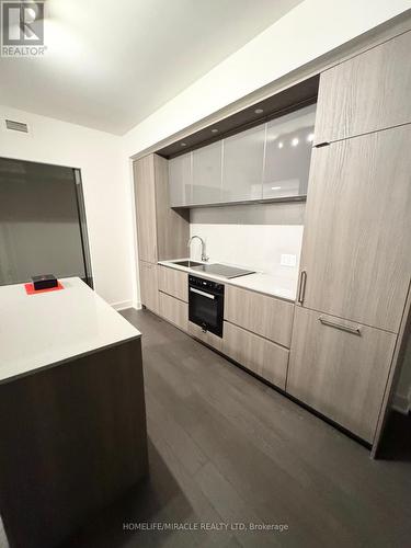 3311 - 35 Mercer Street, Toronto, ON - Indoor Photo Showing Kitchen