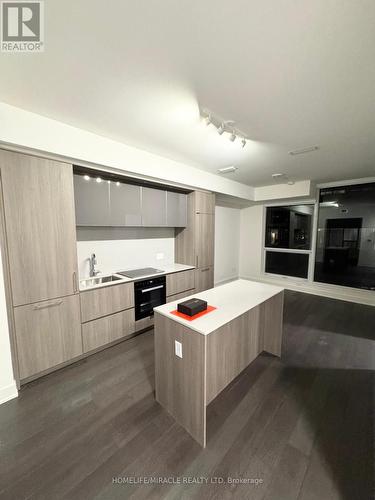 3311 - 35 Mercer Street, Toronto, ON - Indoor Photo Showing Kitchen