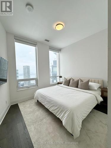 Ph4407 - 36 Park Lawn Road, Toronto, ON - Indoor Photo Showing Bedroom