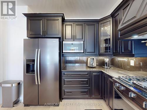 75 Brass Drive, Richmond Hill, ON - Indoor Photo Showing Kitchen