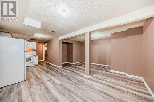 112 Falwood Crescent Ne, Calgary, AB - Indoor