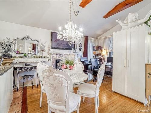 Dining room - 31 Av. St-Denis, Saint-Sauveur, QC - Indoor Photo Showing Dining Room