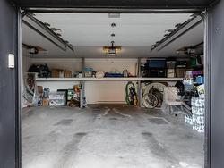 Garage - 