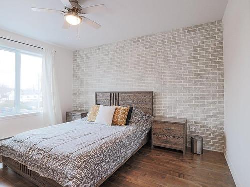 Chambre Ã  coucher principale - 8-990 Rue Melançon, Saint-Jérôme, QC - Indoor Photo Showing Bedroom