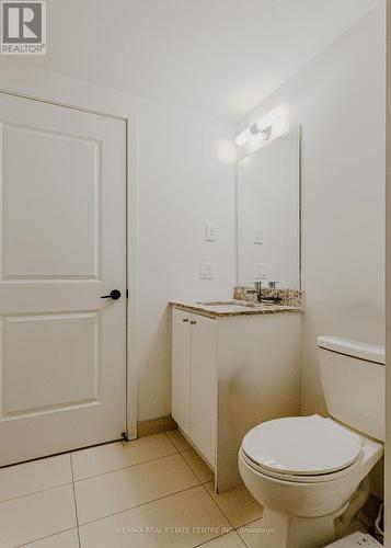 #102 - 345 Wheat Boom Drive, Oakville, ON - Indoor Photo Showing Bathroom