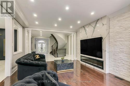 42 Beacon Hill Drive, Brampton, ON - Indoor