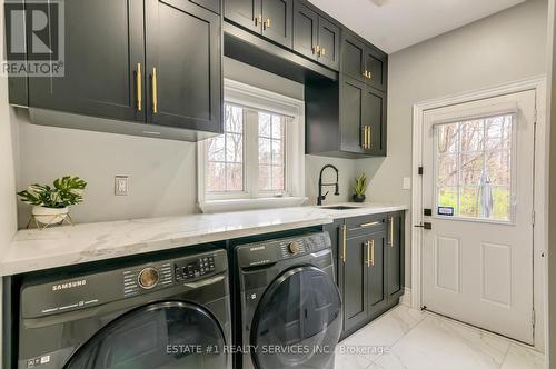 42 Beacon Hill Drive, Brampton, ON - Indoor Photo Showing Laundry Room