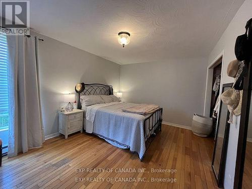 721 Churchill Street, Timmins, ON - Indoor Photo Showing Bedroom