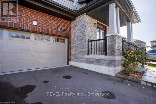 22 Frontier Drive, Thorold (560 - Rolling Meadows), ON - Outdoor With Exterior