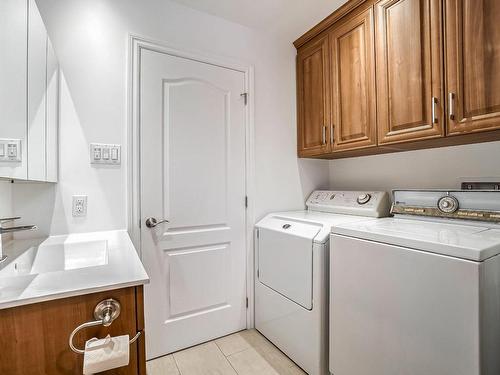 Bathroom - 179 Rue Villandré, Repentigny (Le Gardeur), QC - Indoor Photo Showing Laundry Room