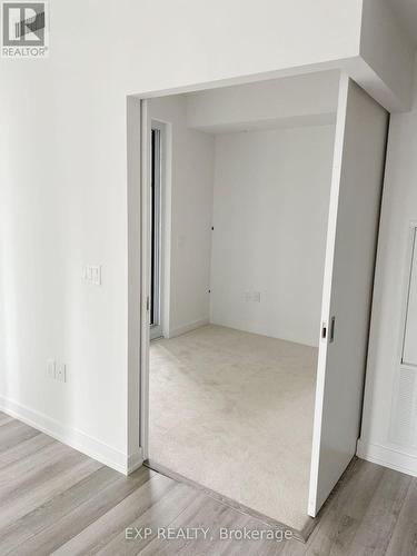 824 - 230 Simcoe Street, Toronto, ON - Indoor Photo Showing Other Room