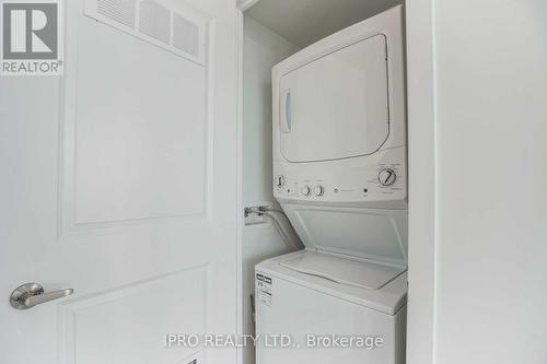 1808 - 4677 Glen Erin Drive, Mississauga, ON - Indoor Photo Showing Laundry Room