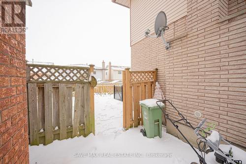 Lower - 18 Rockway Court S, Hamilton, ON - Outdoor With Exterior